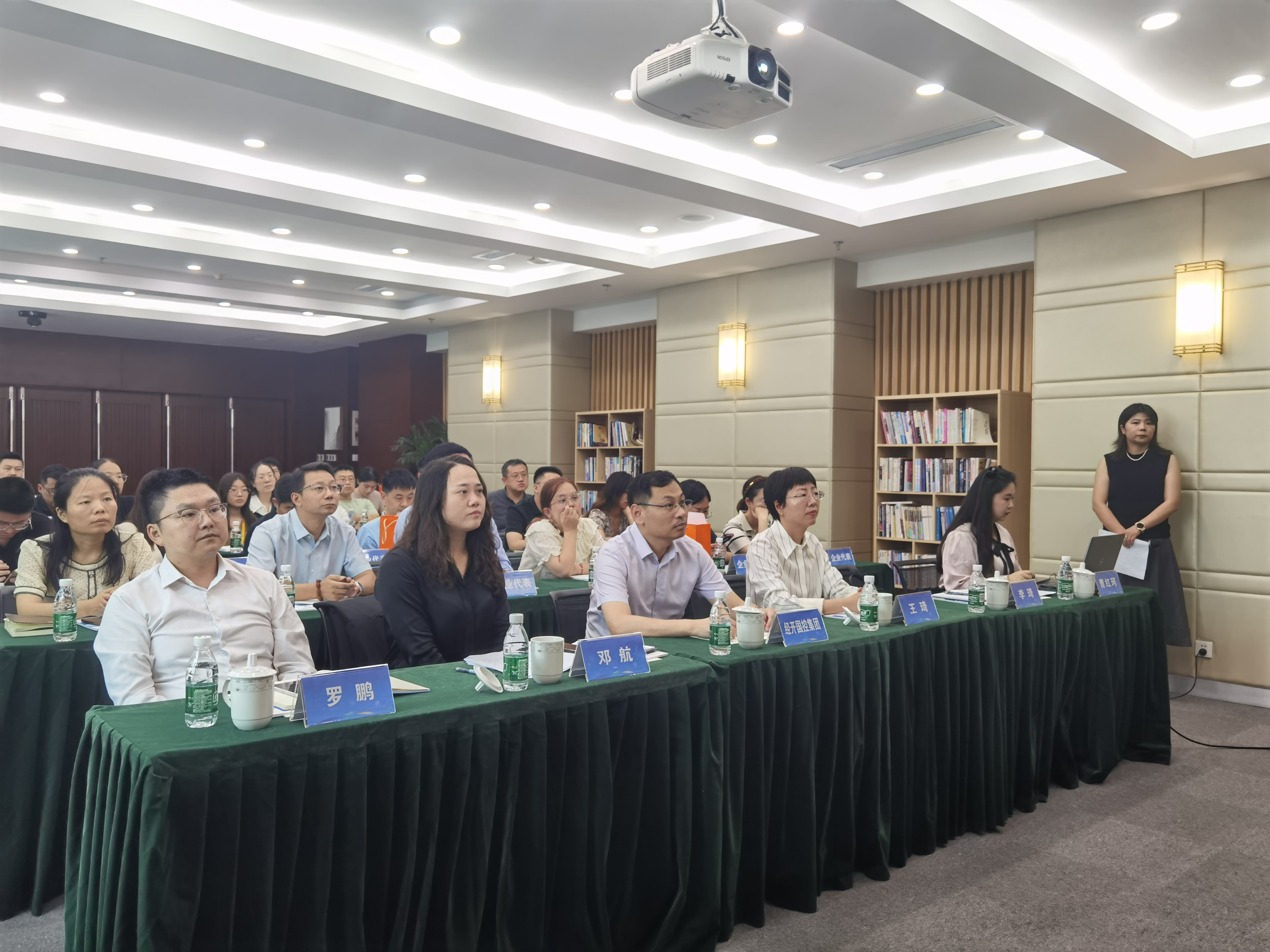 1727251564474043174.jpg 53d6aeb67bd021928ec40705046e0ce.jpg